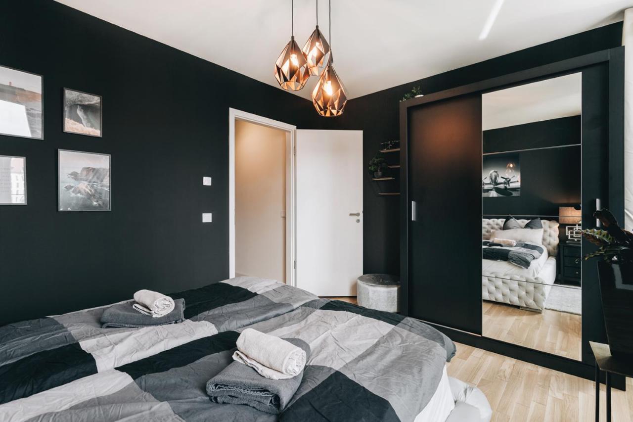 Stilvolle 4-Raumwohnung Im Zentrum Von Dresden Extérieur photo